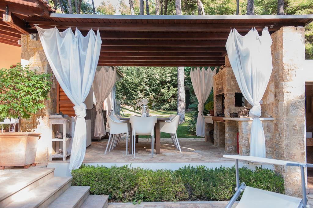 Naftilos Villa Sani Sani  Exteriör bild