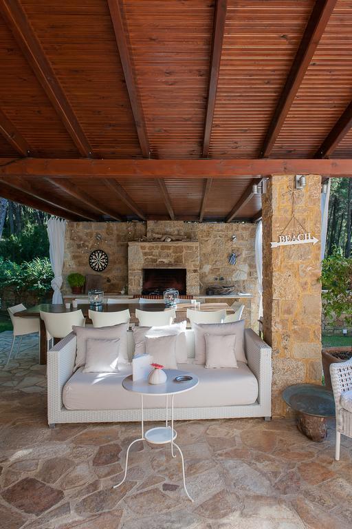 Naftilos Villa Sani Sani  Exteriör bild